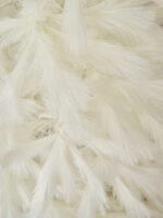 Искусственная ель White Charm вблизи